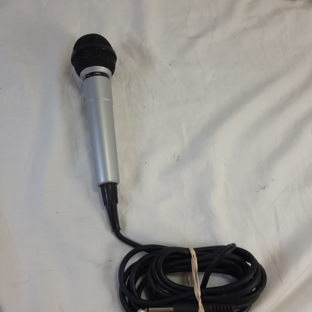 The Singing Machine Co - 7'' Microphone, Silver with Black Cord