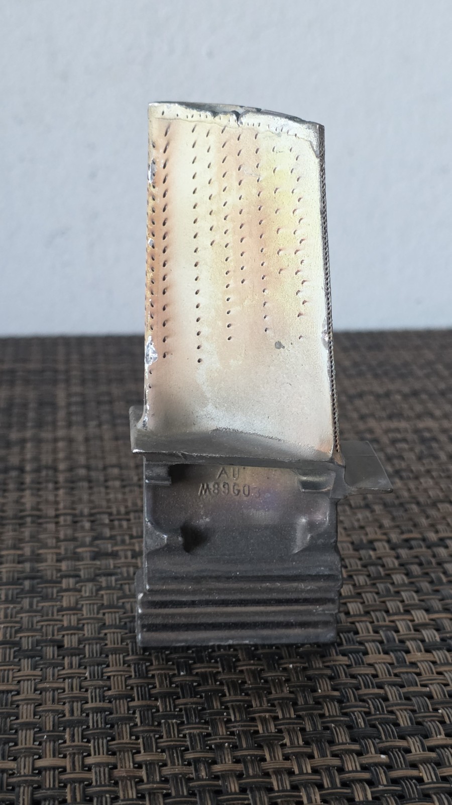 GE  HPT STAGE 1 BLADE - PWA 1484 Super  Alloy - P/N:  GE 1538M90 - 2118M54P02