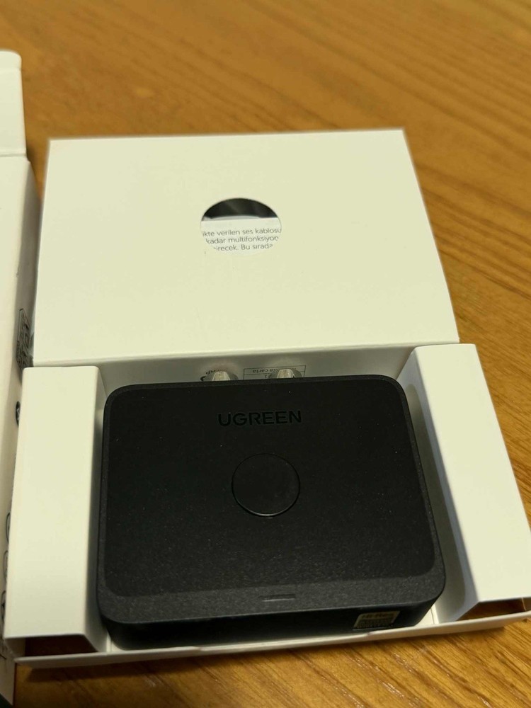 UGREEN Bluetooth Receiver with LDAC, Hi-Res Wireless Audio Adapter