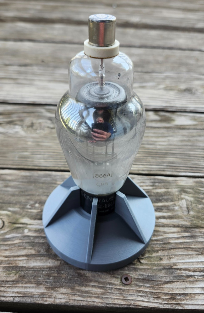 Vacuum Tube Display Stand Medium