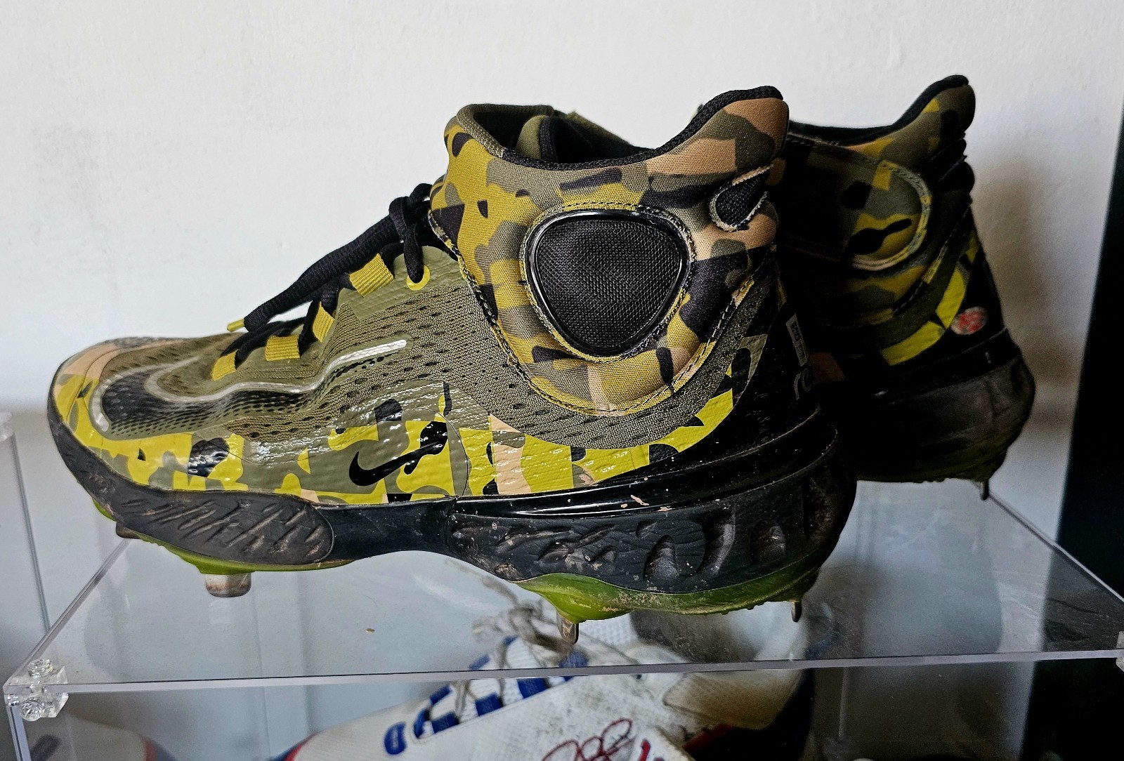 Los Angeles Dodgers MLB holo GU 2023 Will Smith Armed Forces Nike cleats