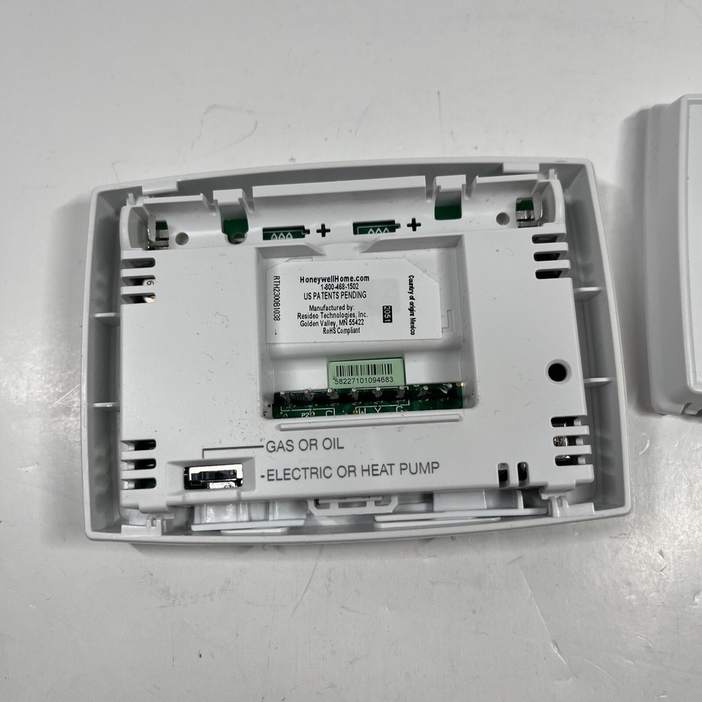 Honeywell Programmable Thermostat with Backlight TWO RTH2300B1038 MISSING SCREEN