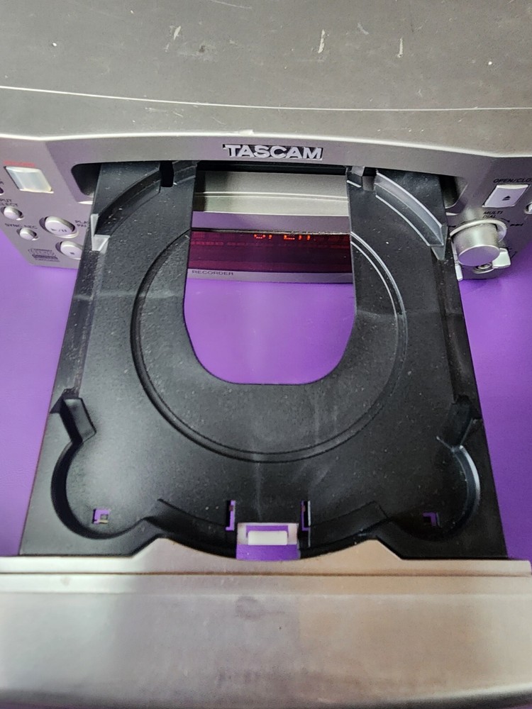 NON-WORKING Tascam CD-RW4U CD Rewritable Recorder Disc Read Error