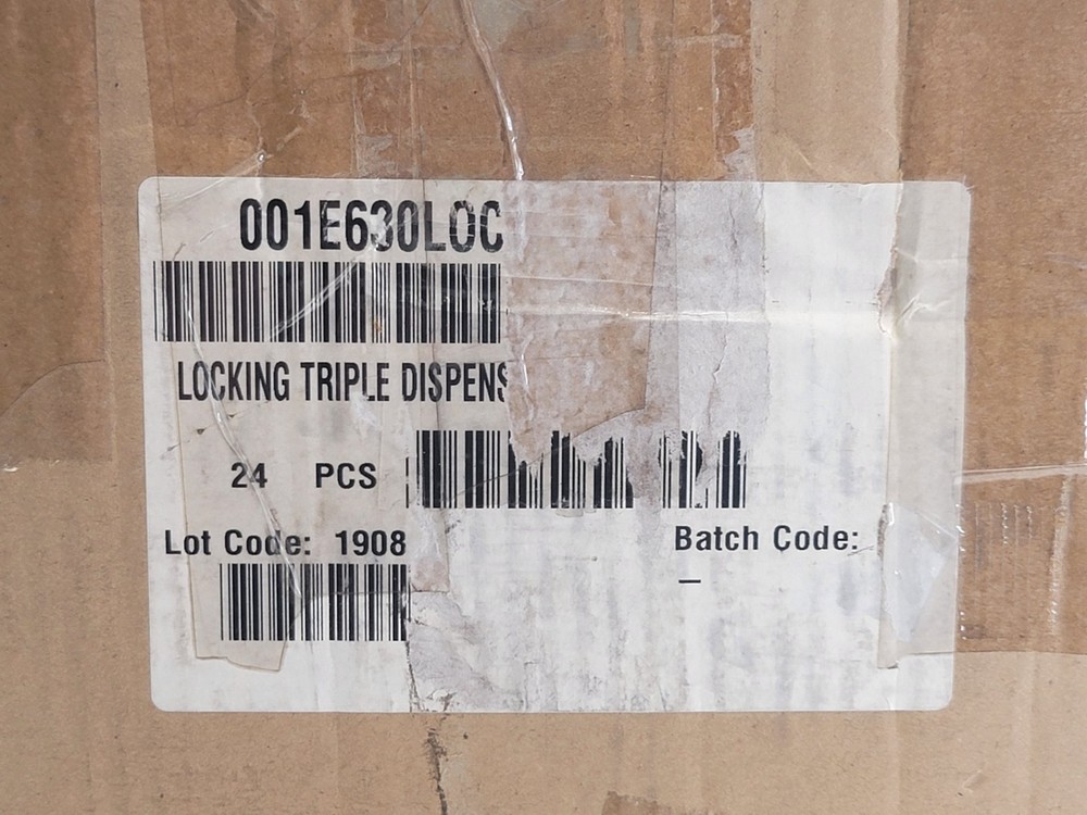 (24 Pack) Hotel Gilchrist & Soames Premium Pump Locking Triple Dispenser Bracket