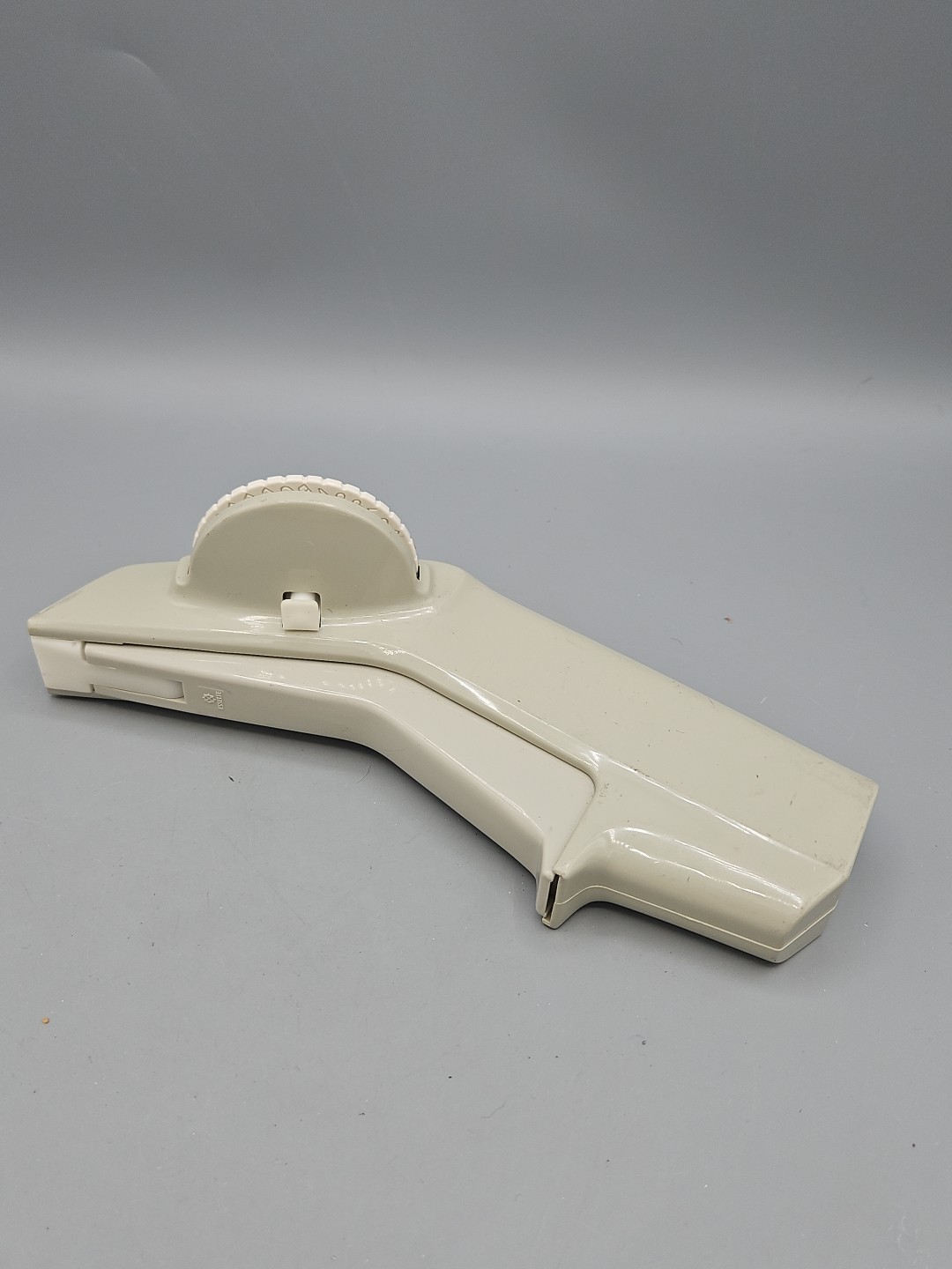 Vintage Dymo Organizer 1610 Embossing Label Maker 1/4 3/8 Tape -