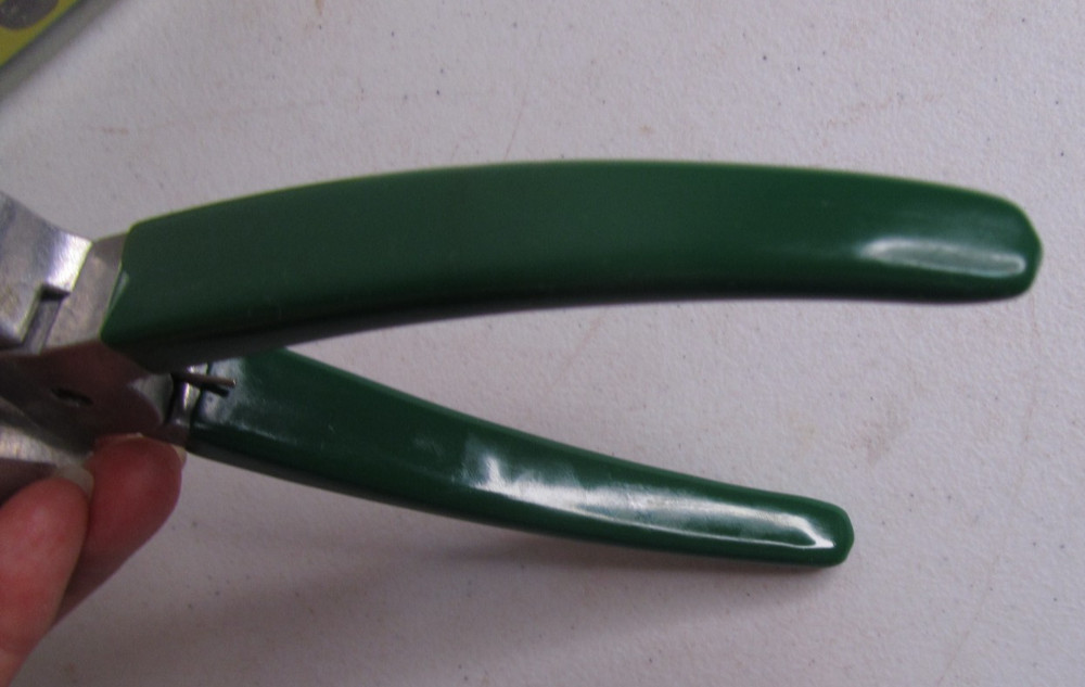 Vintage Duke’s Original Nut Sheller Model Nutcracker Excellent Condition