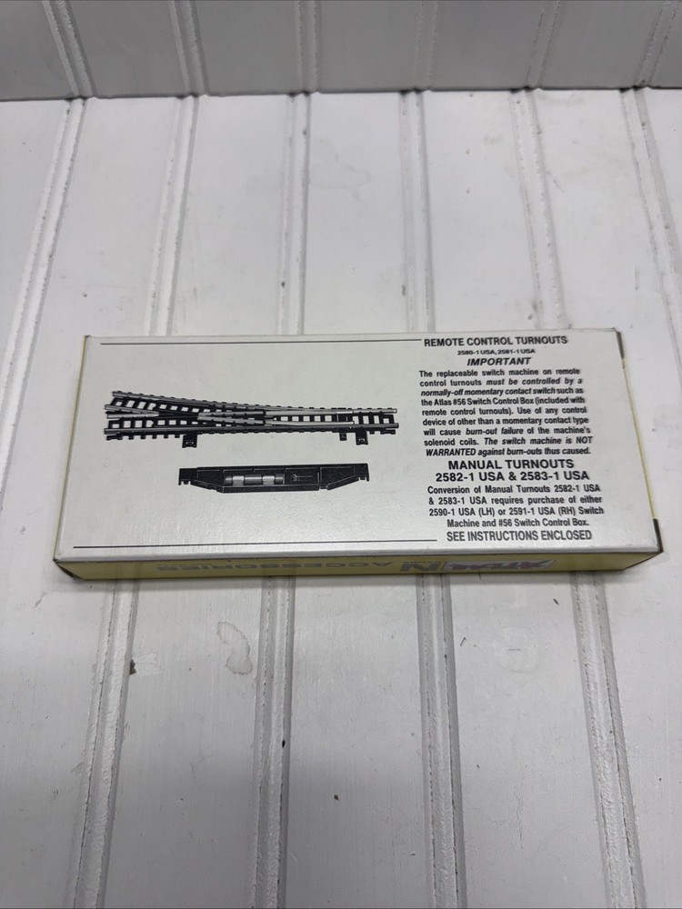Atlas Right Remote Snap Switch Turnout NIB