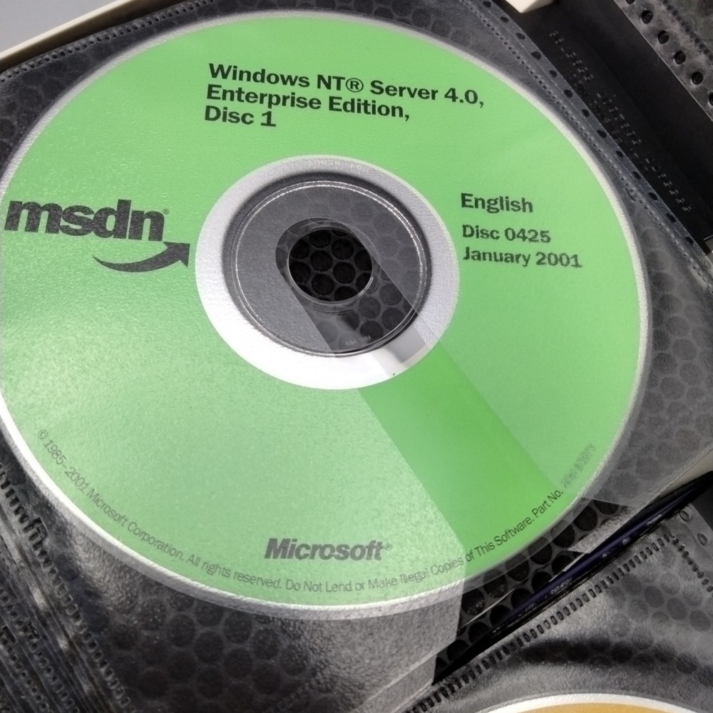 MSDN Subscription Software Library 2001 Including Codename Whistler