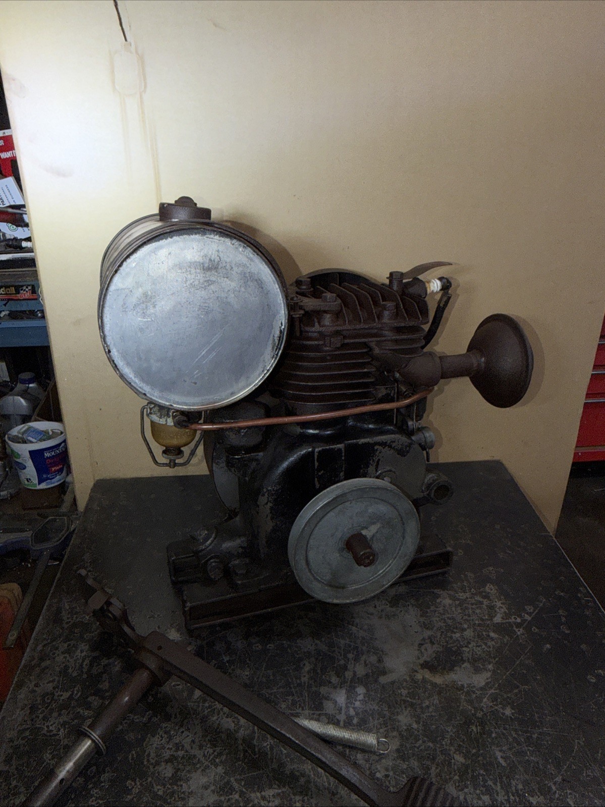 Antique Briggs & Stratton Model H Kick Start Aircooled Engine