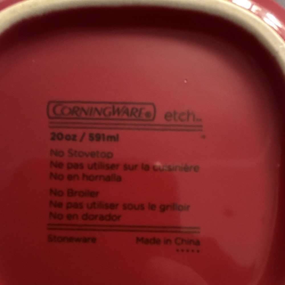 CorningWare Etch Stoneware Baking Dish Set Red 2.5qt 20oz 3-Piece