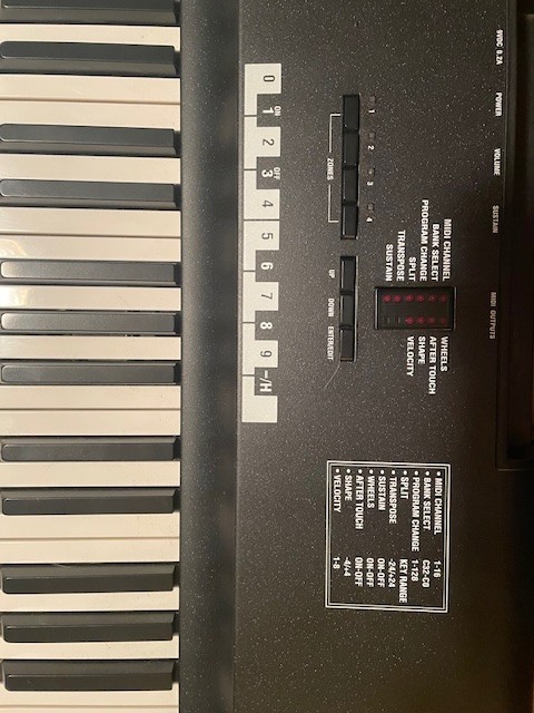 Studiologic SL880 MIDI Keyboard Controller / Read Description! Good Buy!