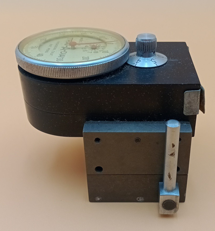Model 6A Trav-A-Dial Travel Indicator with Quick Action Base Mount