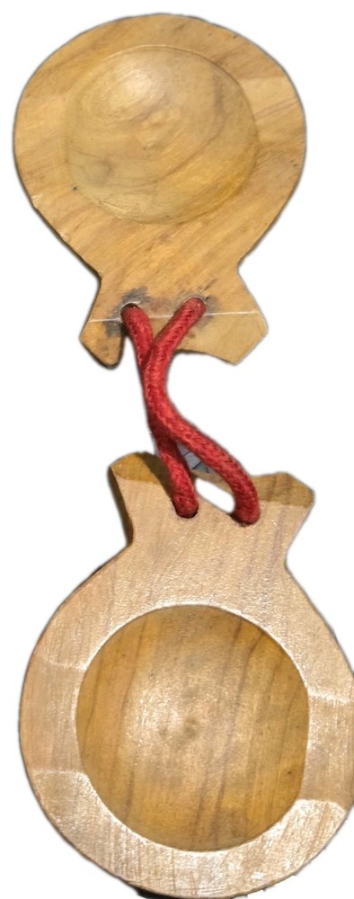 GRANADA Wooden CASTENET/CLACKERS