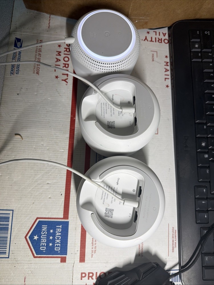 Google Nest Mesh Wi-Fi Router H2D(2) And Wireless Access Points H2E(1)