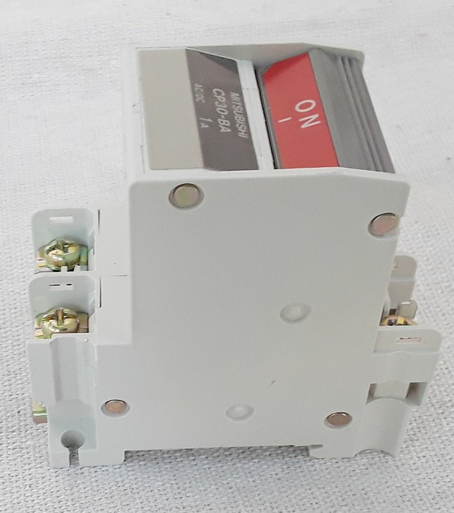 Mitsubishi Circuit Protector CP30-BA AC220V