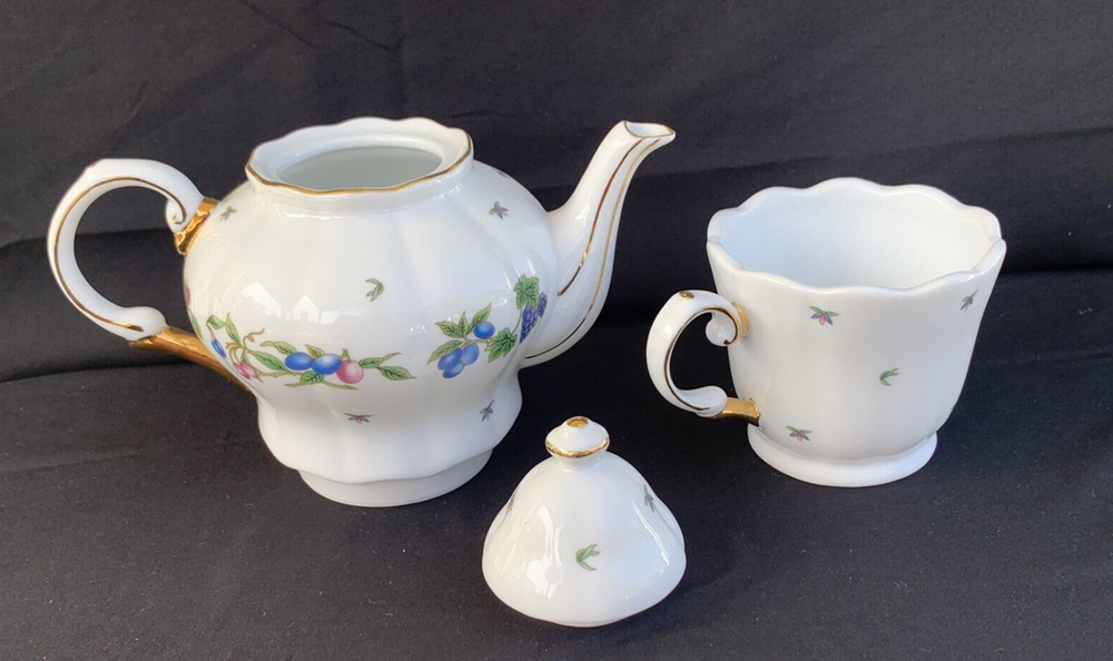 Porcelain Stacking Teapot & Cup - Fruit Pattern ~ Free Shipping