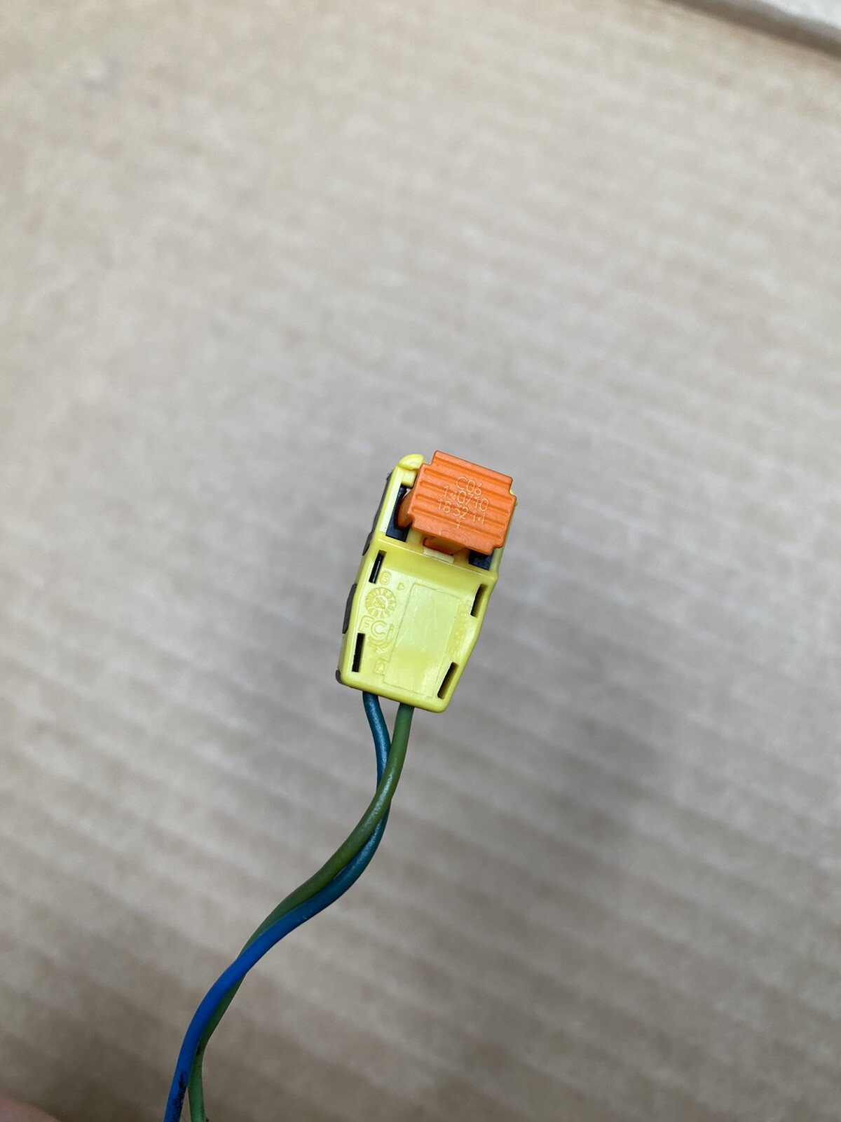 Mercedes GMC Cadillac VW Porsche Wiring Harness Plug SRS Connector 2 Wire OEM