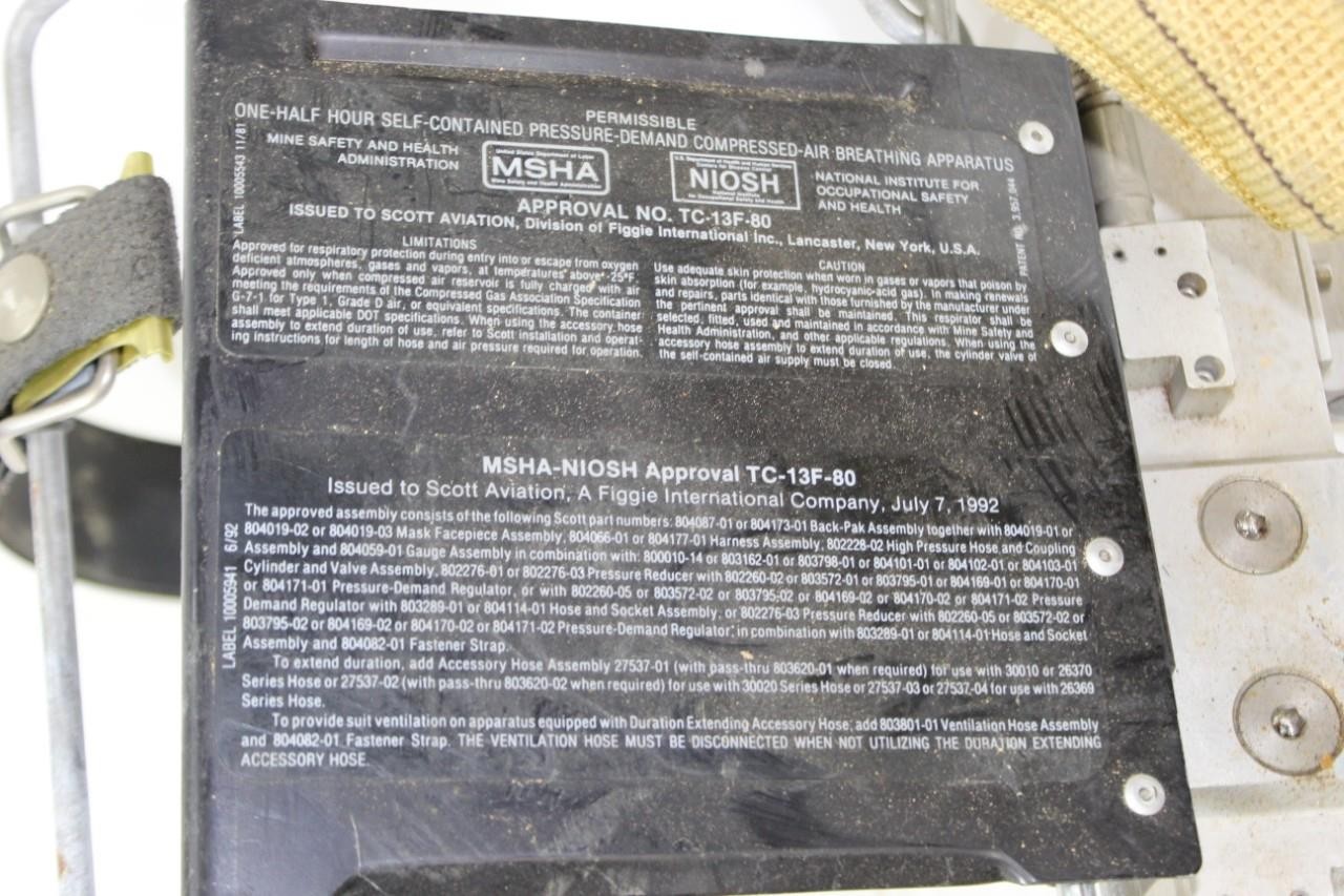 Scott 2.2 SCBA Harness with EZ Flow Regulator