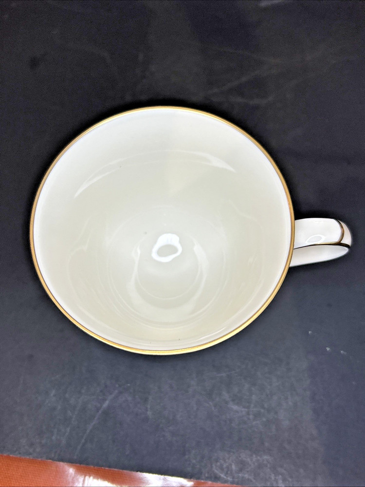 Noritake CERVANTES 5 Pc Place Setting Ivory China 7261 EUC