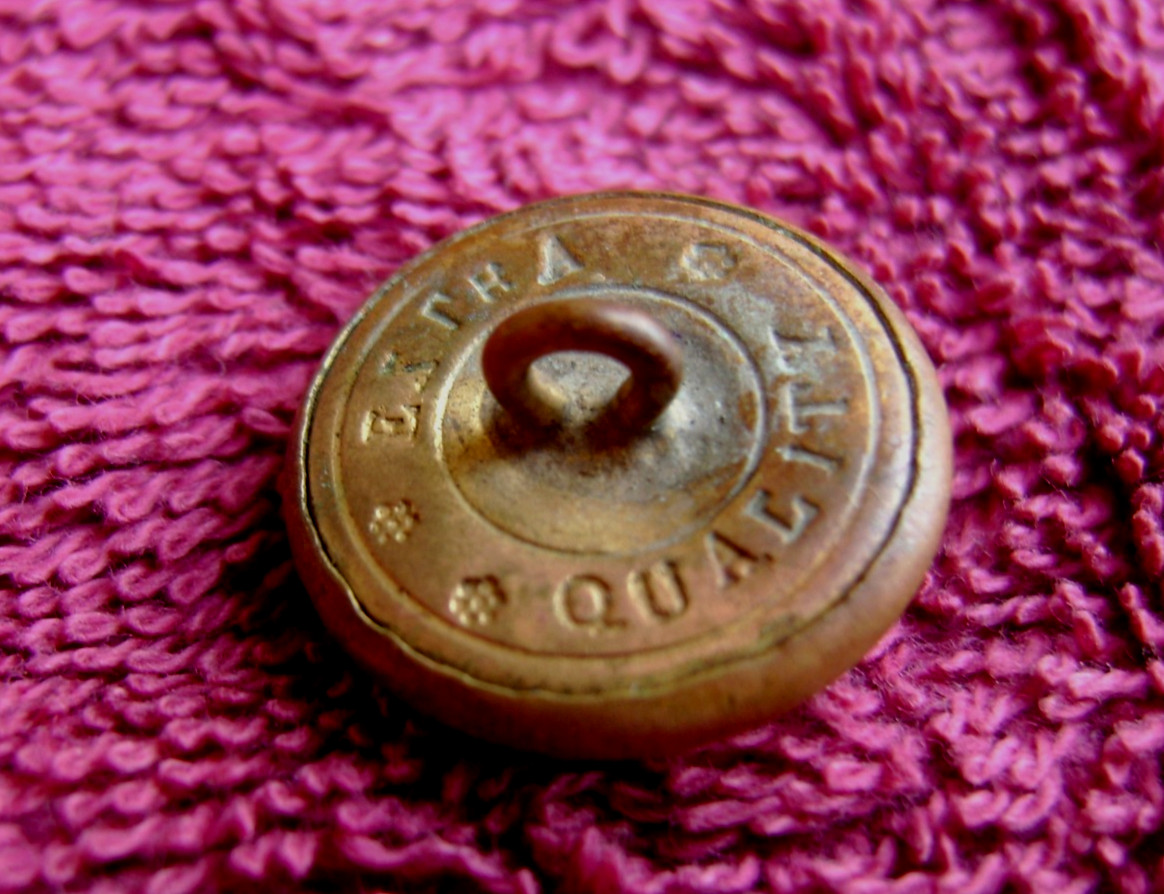 NON EXCAVATED FEDERAL CIVIL WAR EAGLE SHIELD COAT BUTTON