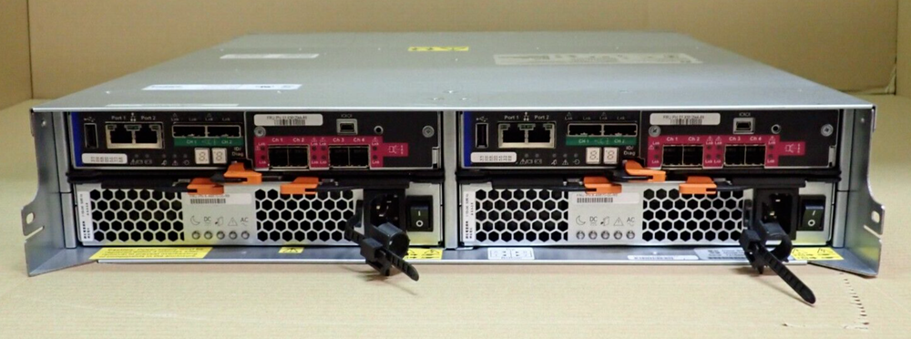 NetApp DE5600 24-Bay Storage Array with 23x 800GB SSD Dual Controller Dual PSU