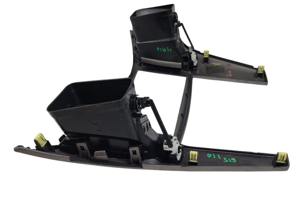 OUTBAKLEG 2011 Dash Bezel 615110