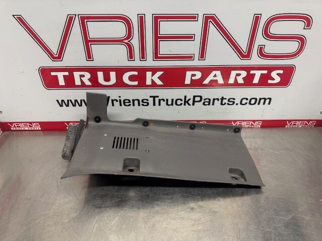 PETERBILT  S60-6101-281 INTERIOR KICK PANEL