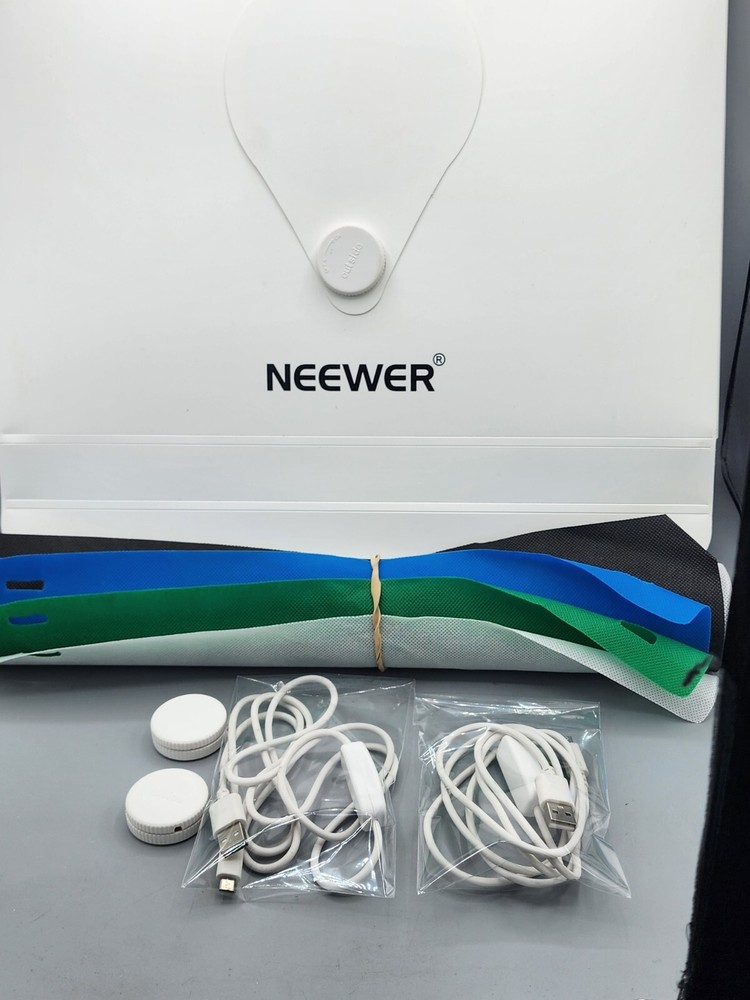 Neewer White Lightbox Collapsable with LED Strips & 4 Background Colors