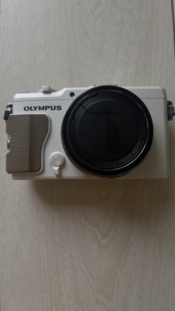 OLYMPUS digital camera STYLUS XZ-2