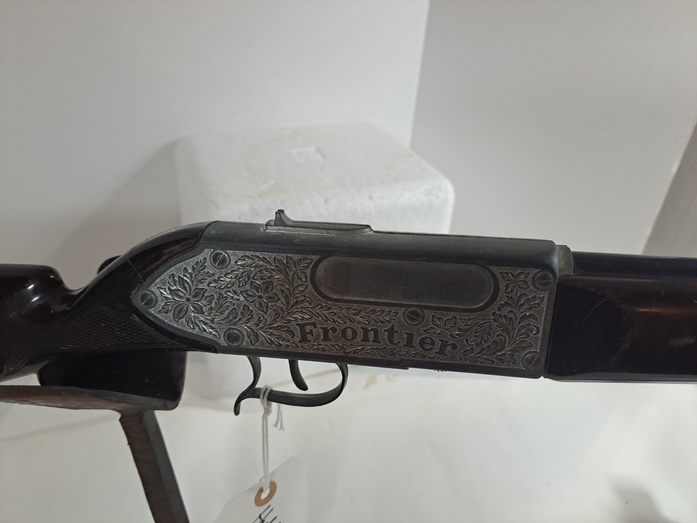 HUBLEY FRONTIER ROLL CAP 1950-S PLASTIC CAP GUN