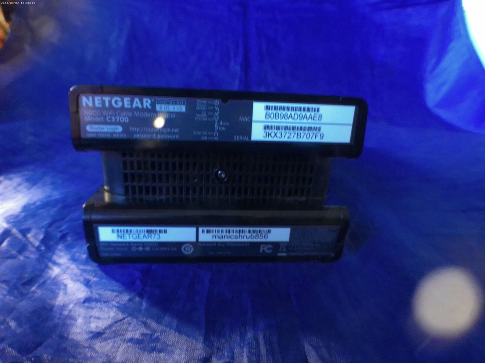 Netgear N600 Wifi Cable Modem Router Model:C3700
