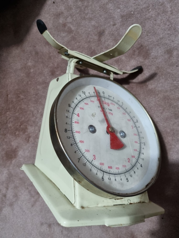 Vintage Osborne Weighing Scale - white