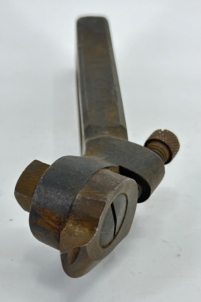 Armstrong Threading Tool Holder # 52 (5963)