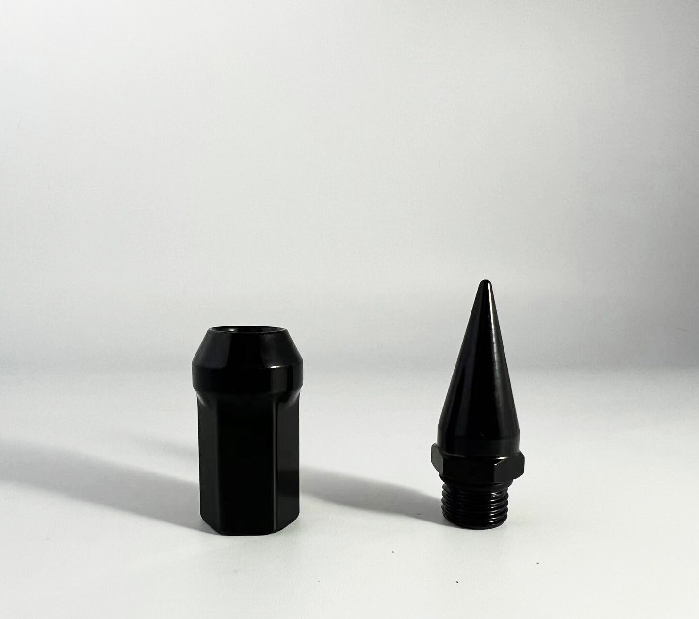 CAN AM MAVERICK X3 MAX TEXTRON WILDCAT XX 3.18'' 2PC SPIKE LUG NUT M12X1.5 BLACK