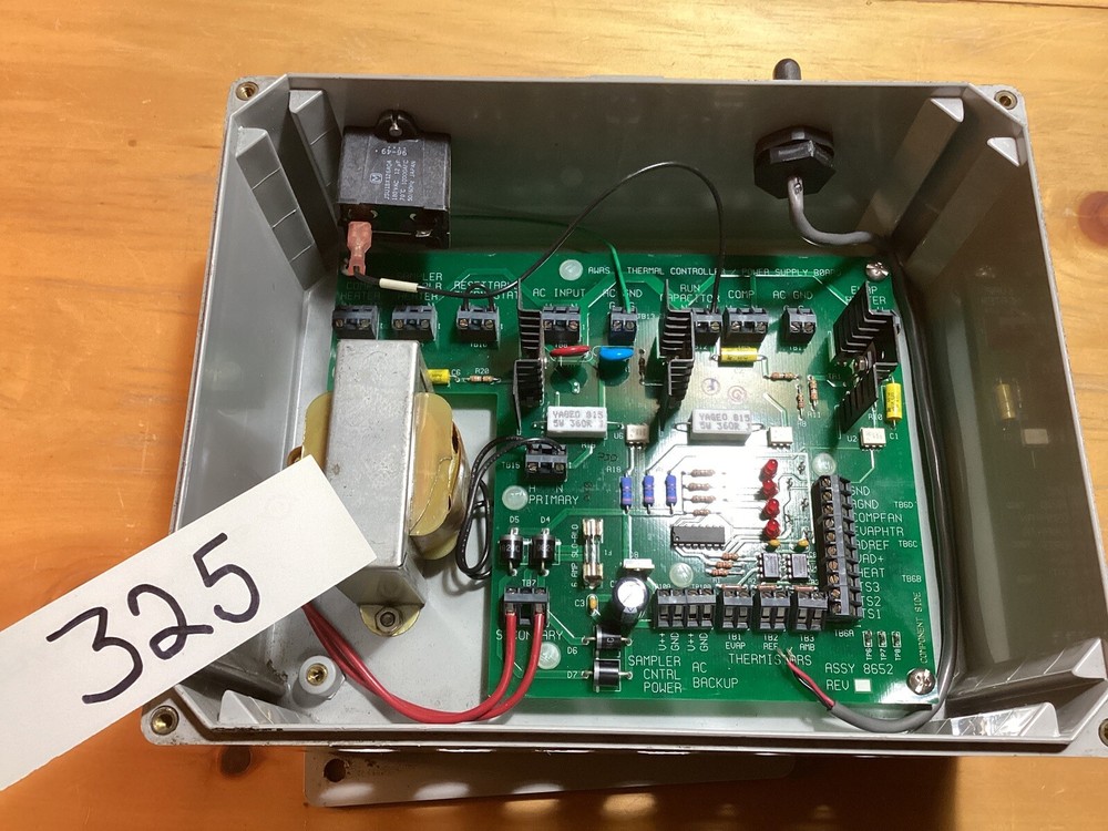HACH Control Board 8652 Sigma Main Control And Power Board Including Enclosure
