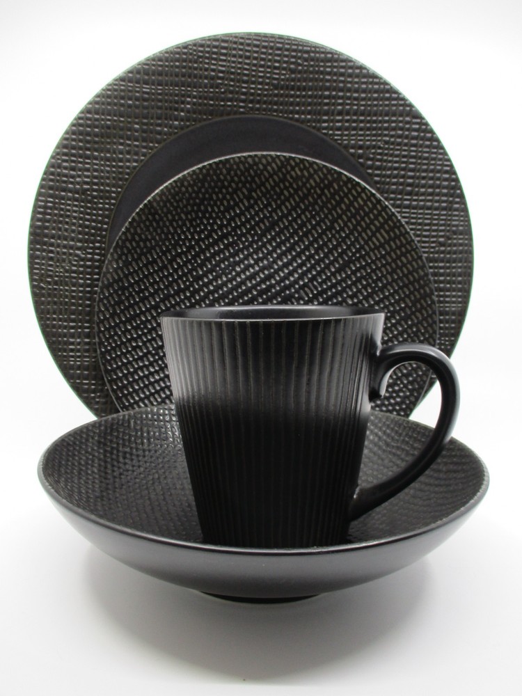 NORITAKE  SPICE- BLACK PEPPER  - 1 PLACE SETTING - 0310F