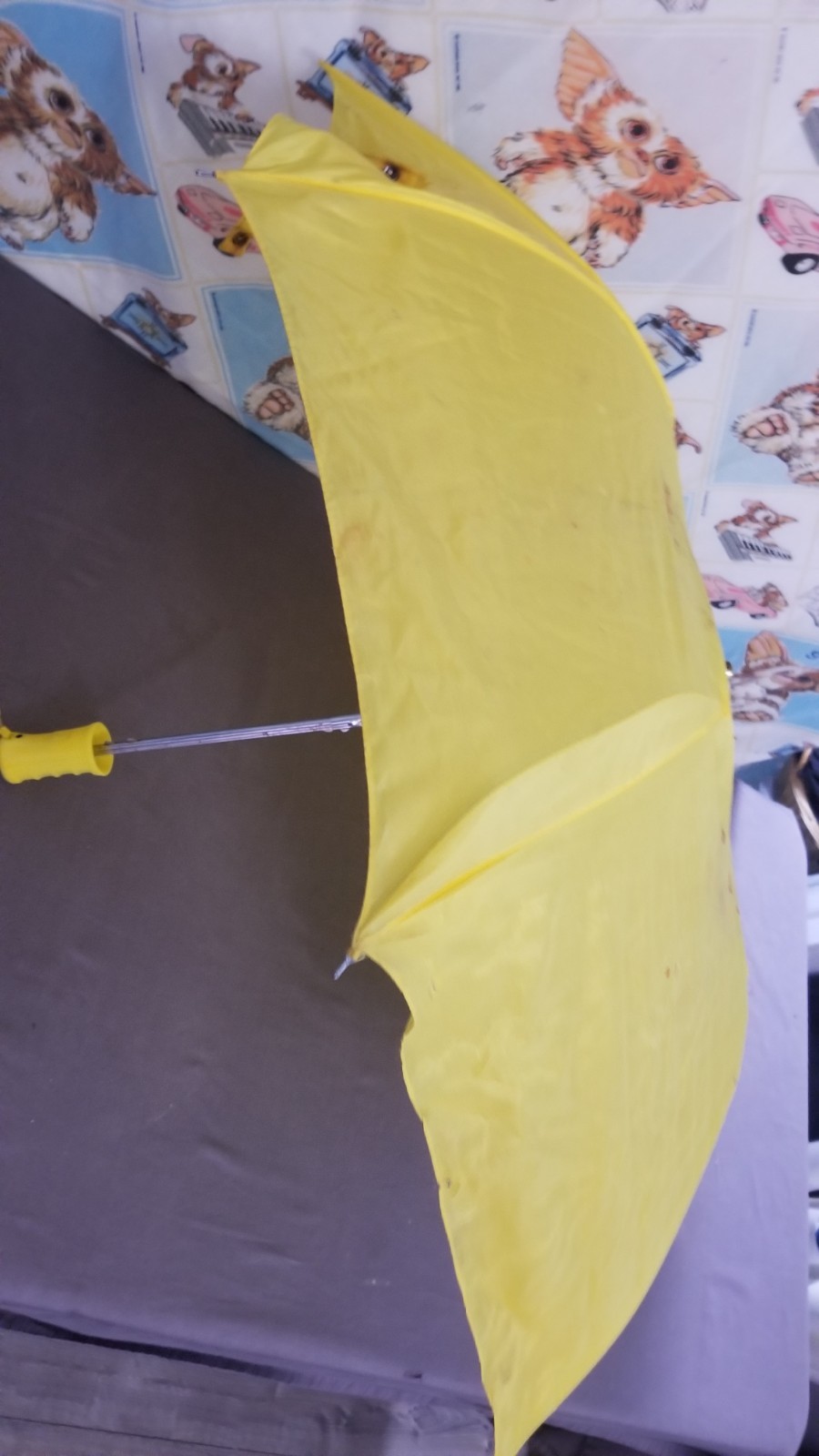 Rare 1992 Walt Disney World Splash Mountain Grand Opening Press Event Umbrella