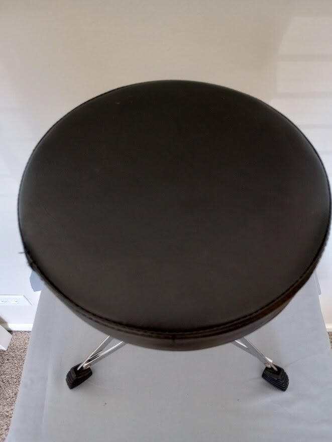 Padded 10" Round Adjustable Kids Drum Stool Throne Excellent Cond.