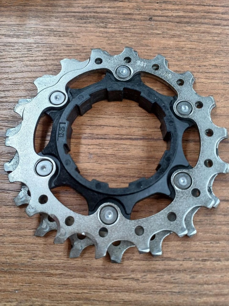 CS-R8000 Sprocket