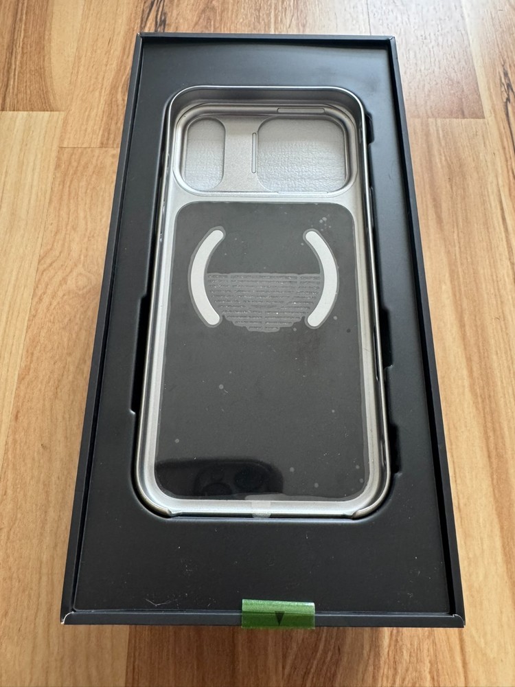 Telesin Master Grip for iPhone 17 Pro Max - New Open Box