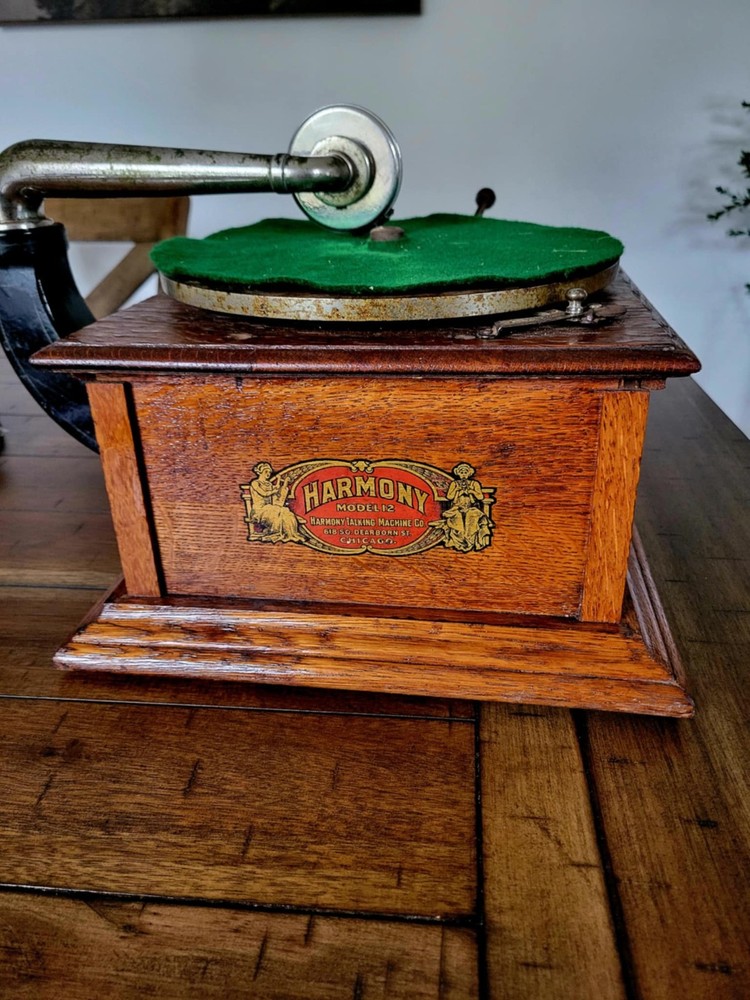 Antique c. 1910 Harmony Talking Machine Model 12 Phonograph Gramophone
