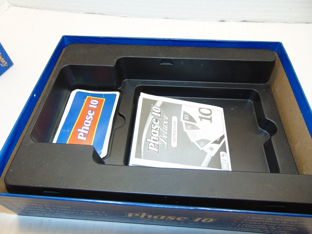 Phase 10 Deluxe Card Game Fundex 2002 **COMPLETE**