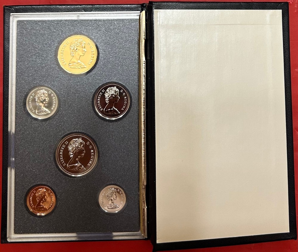 1988 Canada Specimen Set Plus COA & Box
