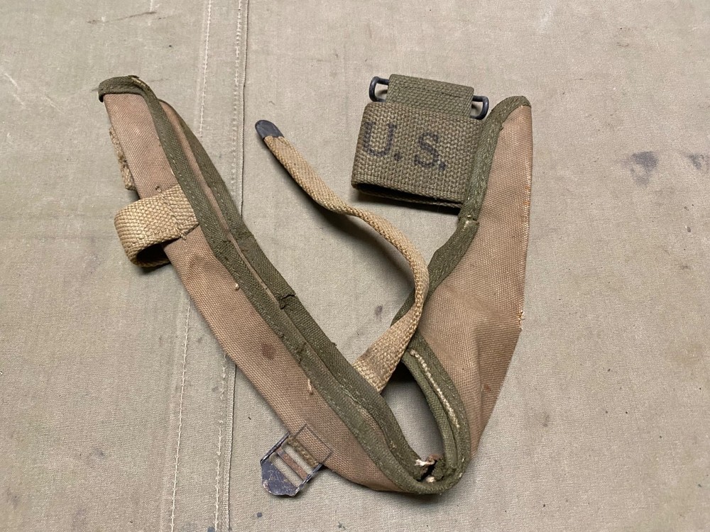 ORIGINAL WWII US ARMY M1942 PICK AXE MATTOCK CARRIER COVER-TRANSITION DATED:1944