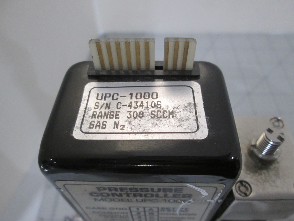 Unit, UFC-1000, Mass Flow Controller, N2, 300 SCCM, Used