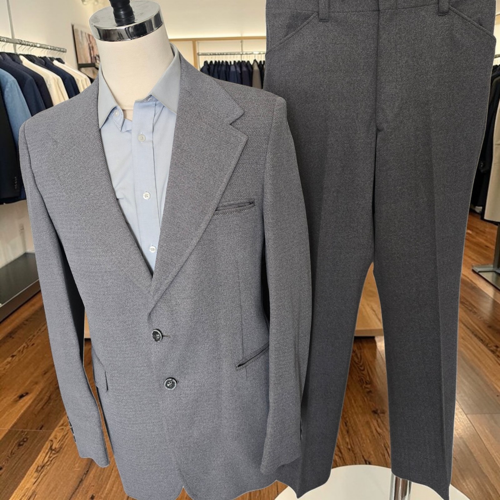 Vintage 1970s Polyester Hopsack Suit 44L 36x33 Flared Leg Wide Lapel