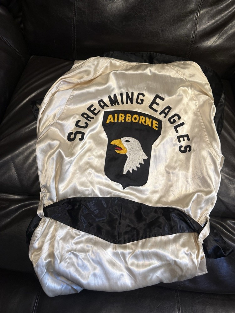WWII Korean War Era US Army 101st Airborne Silk? Boxing Robe Id’d
