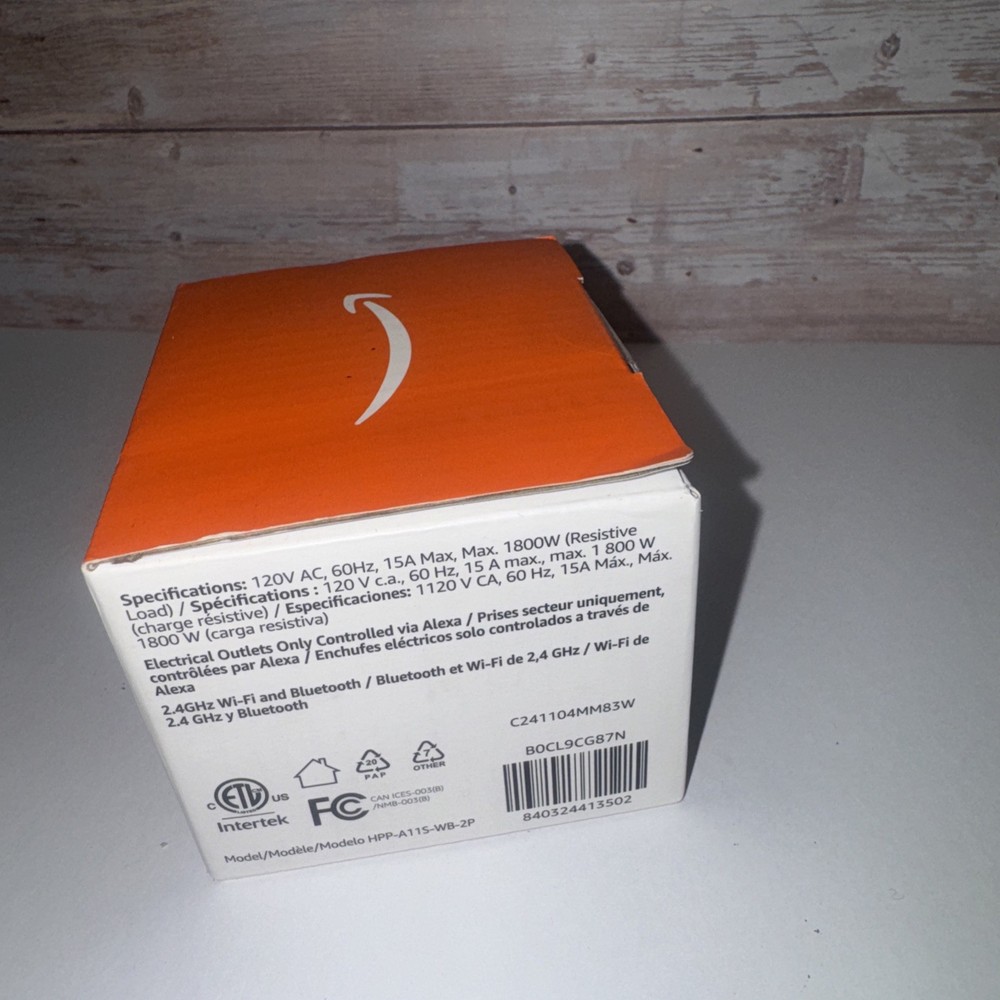 Amazon Basics Indoor Smart Plug - TWO PACK - Works with Alexa - Simple setup