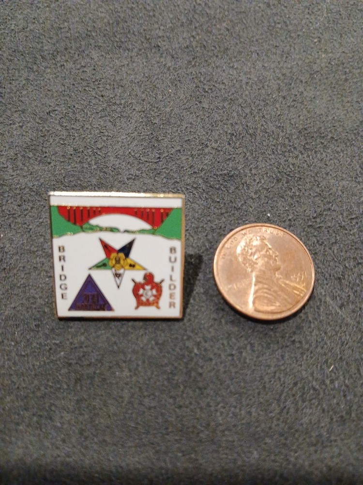 Vintage Bridge Builder Freemason Lapel Hat Pin