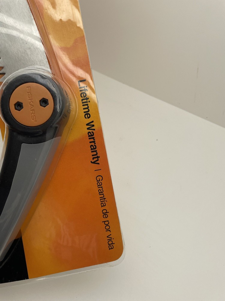 Fiskars Pruning Saw Softgrip Handle 13”